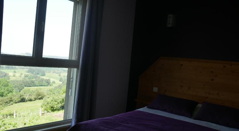 Logis Le Saint Cyr