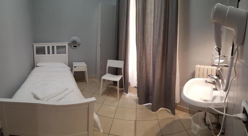 Hotel Milano photo