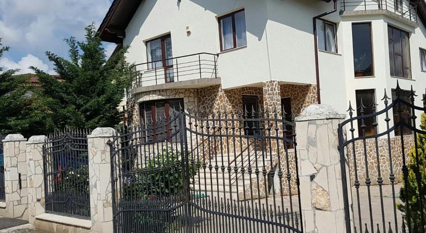 BigCitty Rooms and Apartments — Hotel in Cluj- Napoca