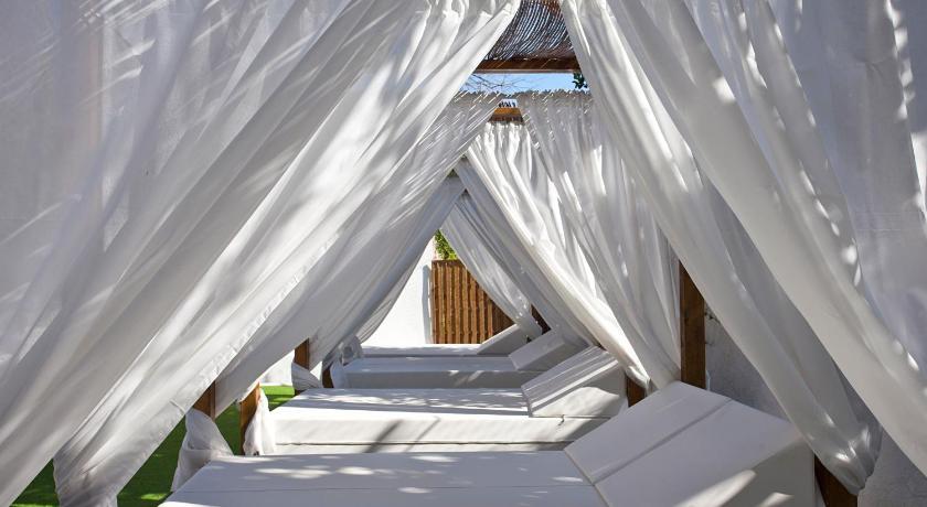 Can Moragues de Soller — Hotel in Majorca
