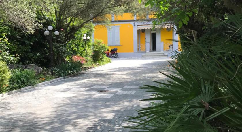 Villa Donatella photo