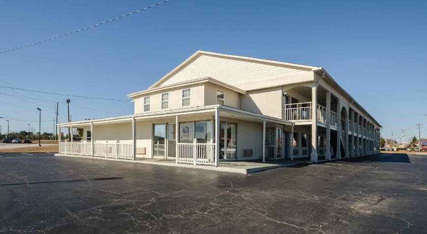 Motel 6-Commerce, GA