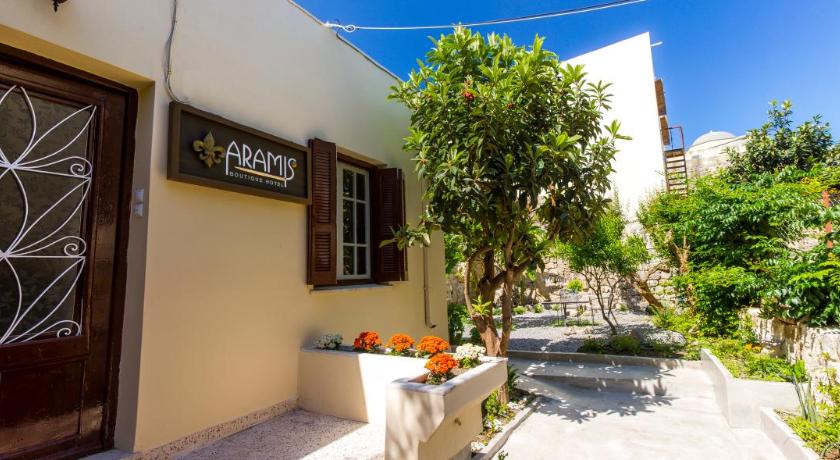 Aramis Boutique House photo