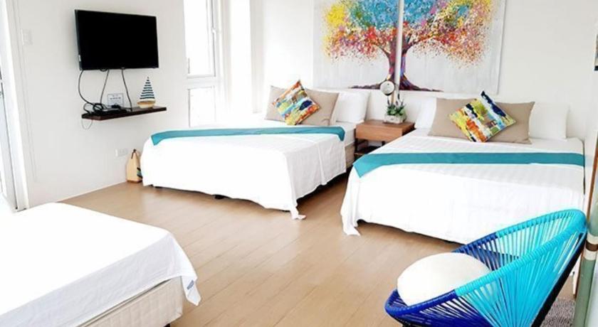 Image of Family Room for 6 People 4