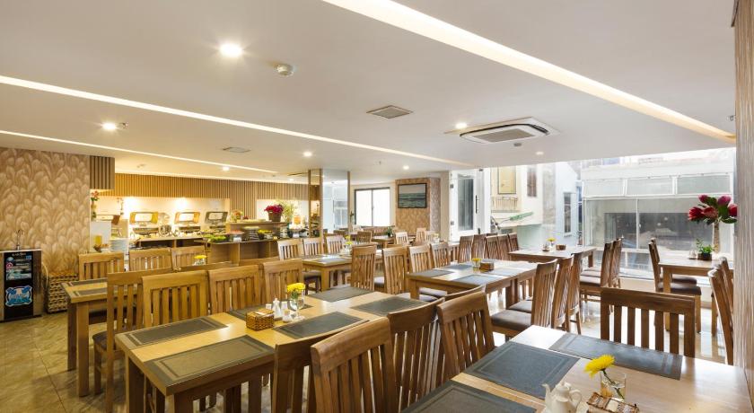 SMILE HOTEL - image 9