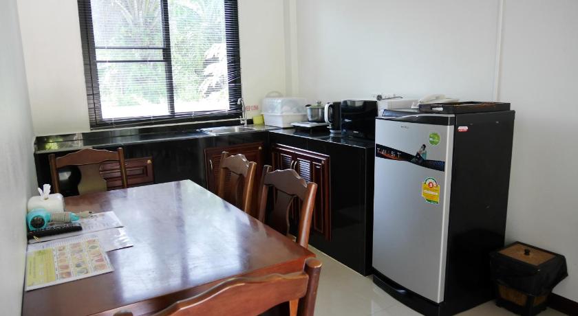 Kuva huoneesta One-Bedroom with Shared Pool 6