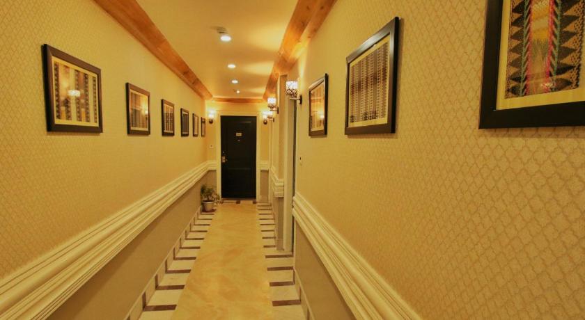 Hotel Gateway Shillong