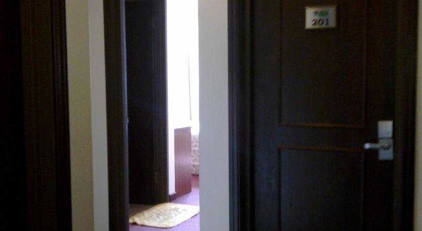 Image of Standard Double Room with Fan 2
