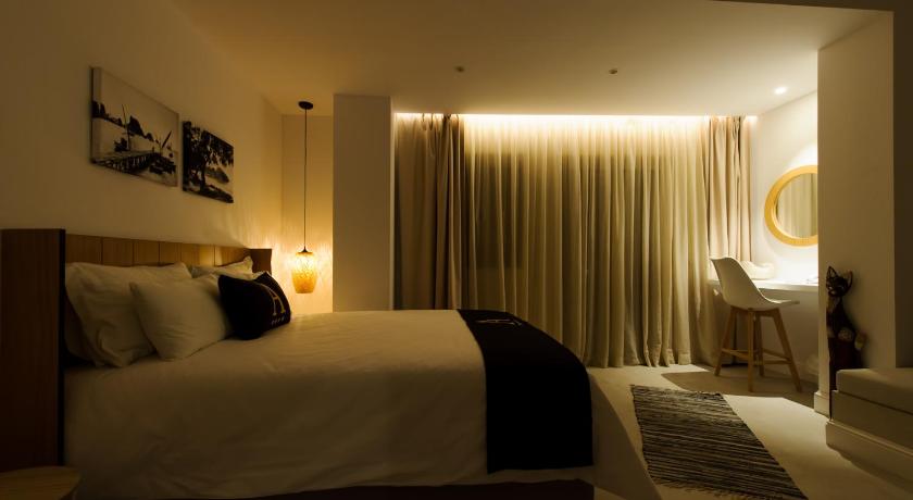 Image of One-Bedroom Suite 11