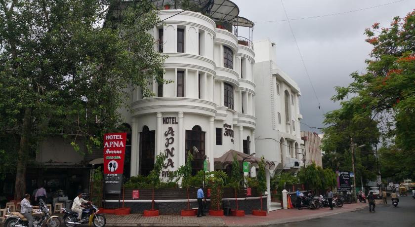 Hotel Apna Avenue