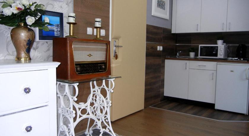 Image of One-Bedroom Apartment 1