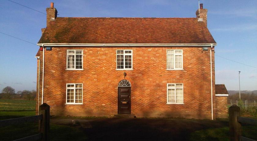 Plumpton House — Hotel in Wye
