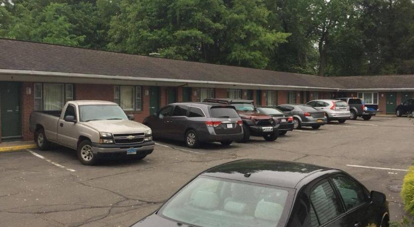 Elm Motel photo