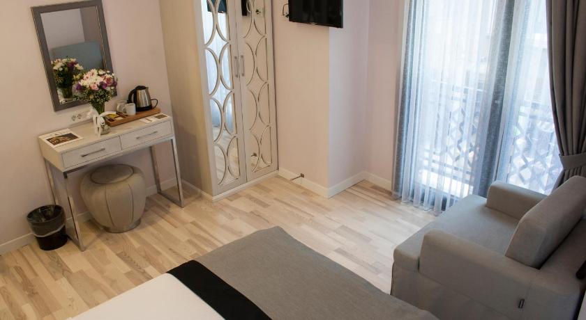 รูปของซูพีเรีย สำหรับ 3 คน (Superior Triple Room) 6