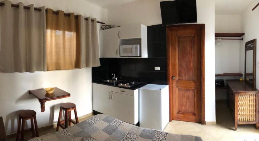 Image of Studio with Garden View 9