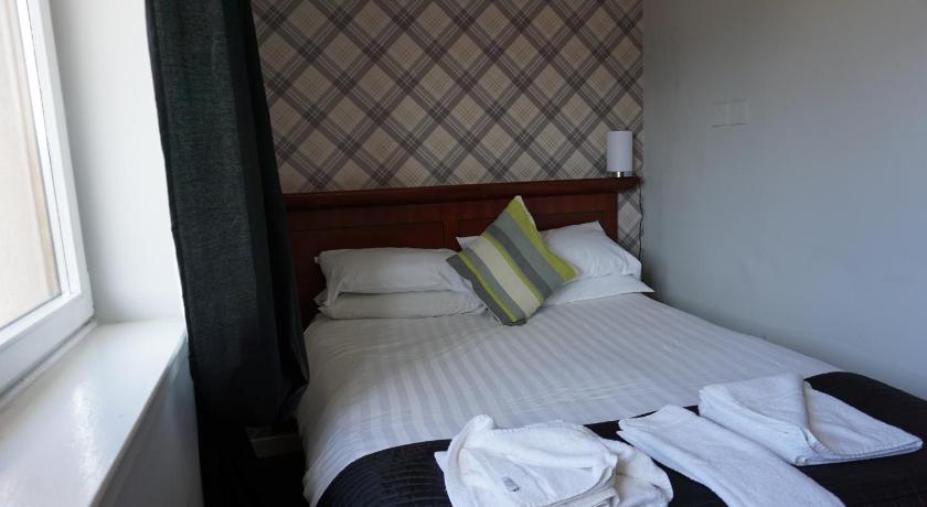 Image of Double Room 4