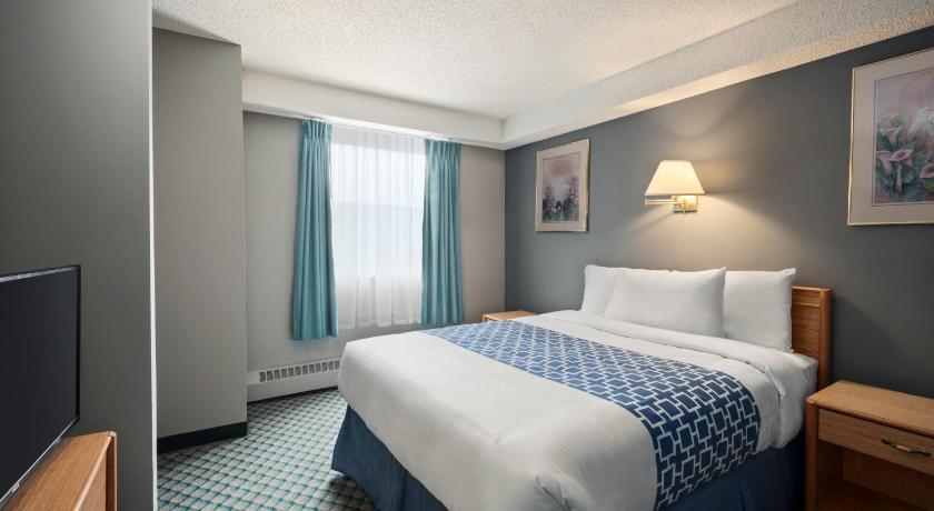 Travelodge by Wyndham Edmonton Airport