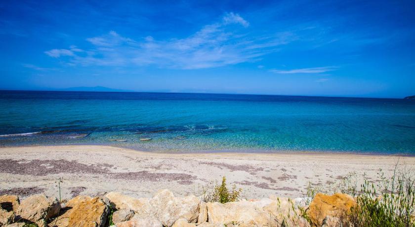 Houseloft Grand Sunset Siviri Beach photo