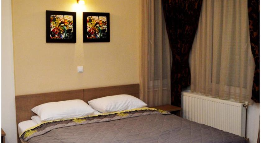 Hotel Treff photo