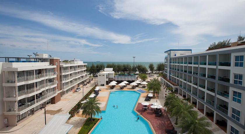 Grandblue Condominium 504 photo
