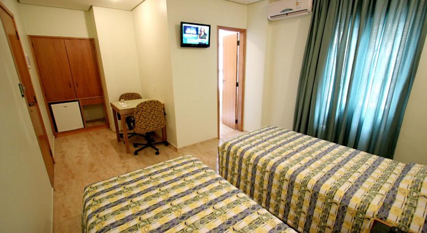 Image of Standard Twin Room 6