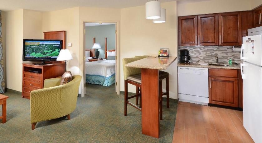 Staybridge Suites Raleigh-Durham Airport