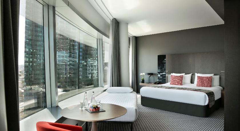 Melia Paris La Defense Hotel