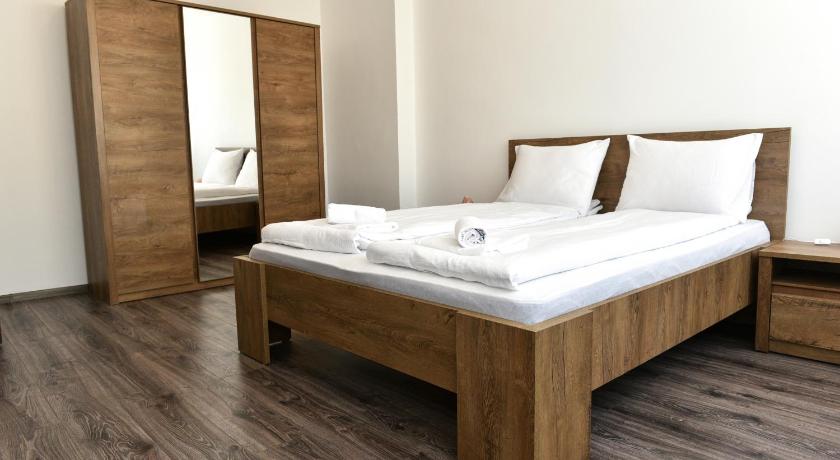 The Home — Hotel in Hunedoara