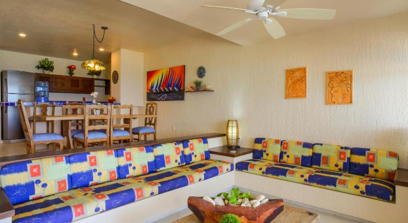 Image of One-Bedroom Condo with Sea View 7