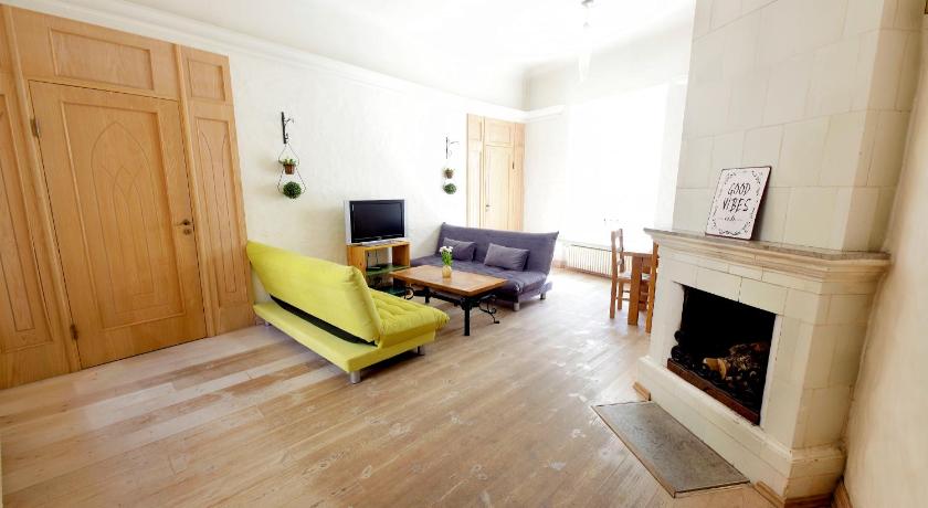 AirHome - Cozy Apartment — Hotel in Tallinn