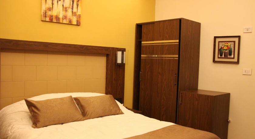 Image of Single Room with Mountain View 0