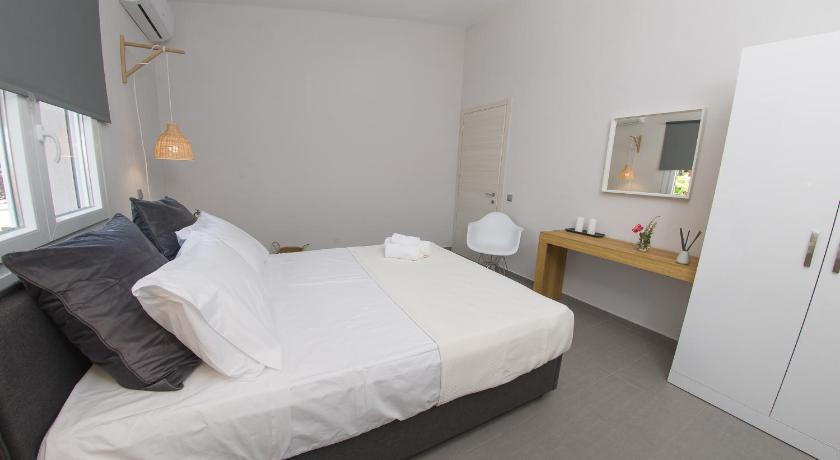 Palio Grey Apartments photo