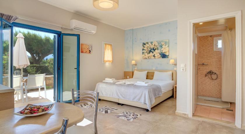 Image of Studio with Garden View & Terrace 0