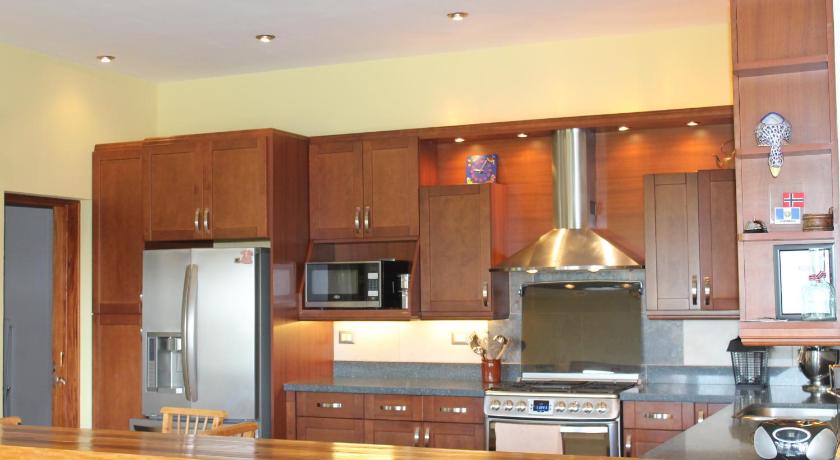 サンタ・クルス・ラ・ラグーナ Casa Valdres 4つ星 シングルルーム 客室