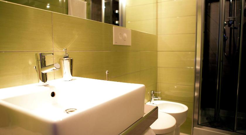 Image of Double Room with Balcony 3