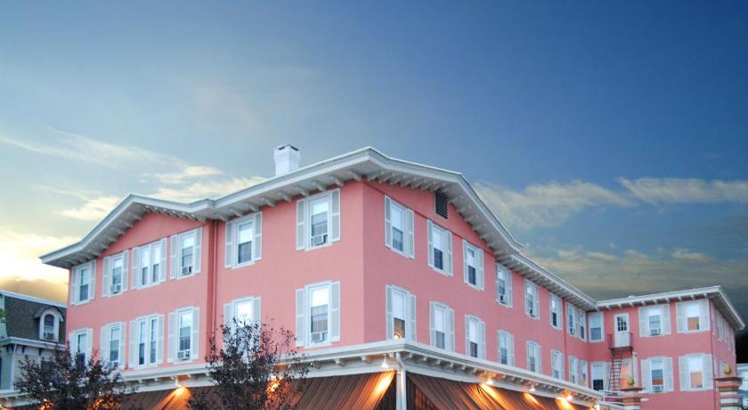 The Ocean House — Hotel in Spring Lake (NJ)