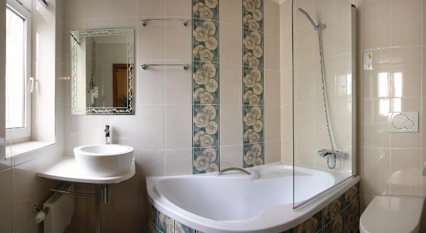 Superior háromszemélyes szoba (Superior Triple Room) fotója 6