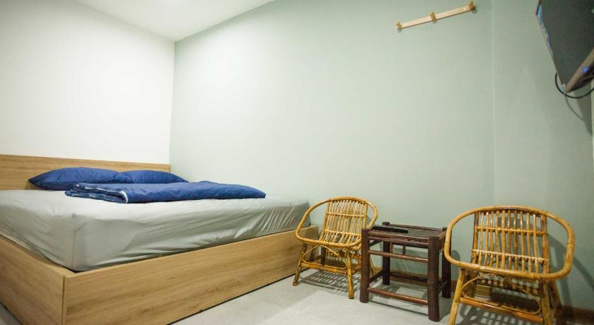 Double Room with Private External Bathroom, Karola Hostel in Đà Nẵng