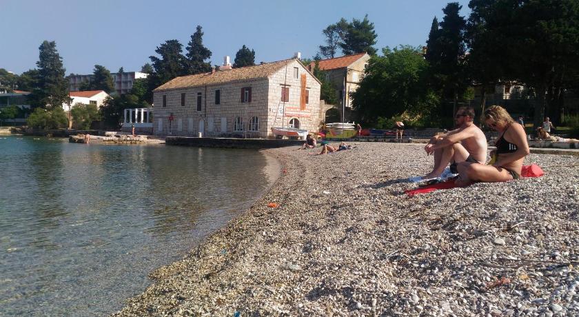 Marina Guesthouse photo