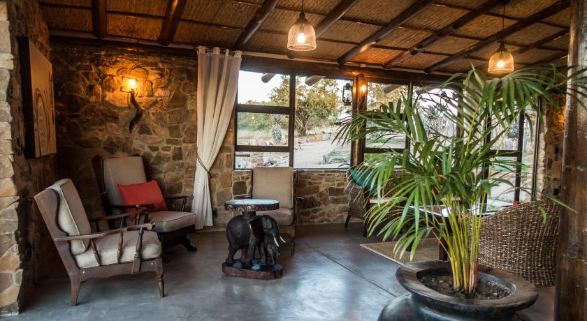 Ikwanitsha Lodge photo