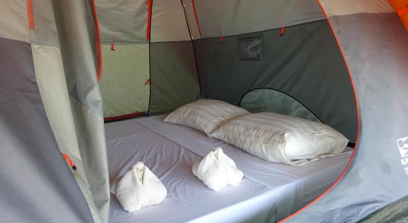 Image of Camping Tent 15