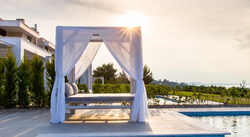 Bellevue Villas with private pool photo