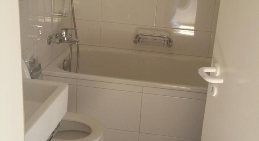 Executive suite in Zug Old Town Triplex photo