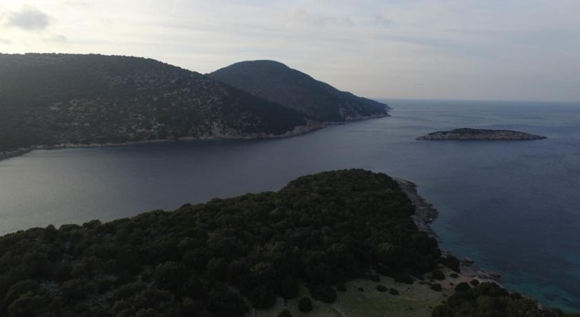 North Paradise — Hotel in Kefalonia