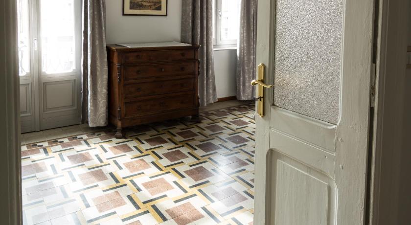La Tintoria Suites photo