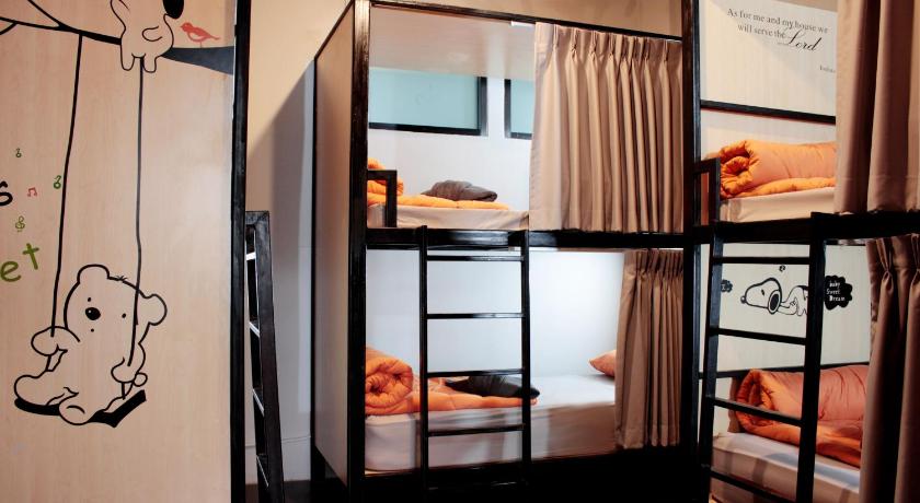 Image of Bed in 6-Bed Mixed Dormitory Room 0