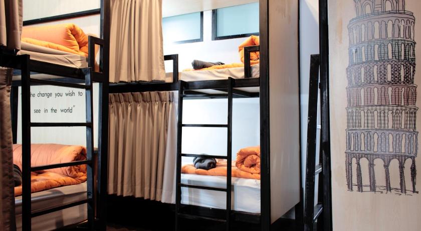 Image of Bed in 6-Bed Mixed Dormitory Room 1