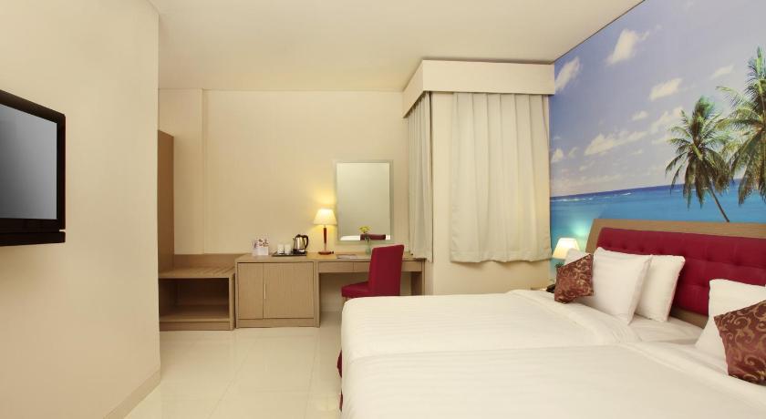 Image of Standard Double or Twin Room (No Window) 9