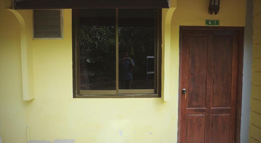 Image of Small Double Room 4