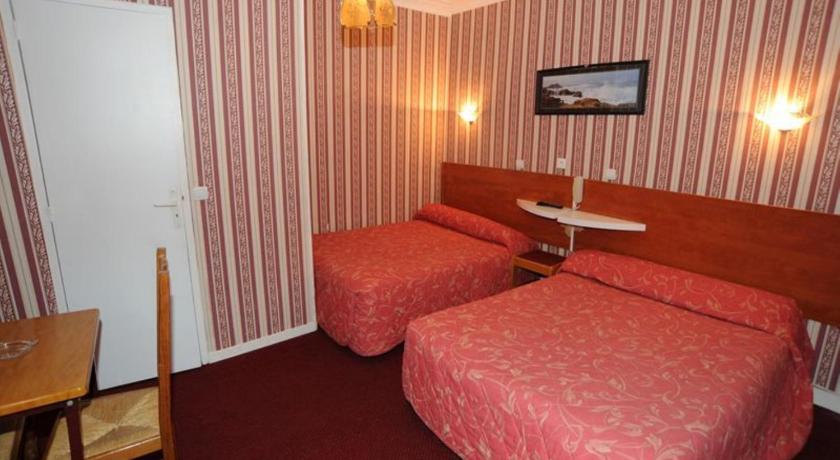 Image of Family Room 0